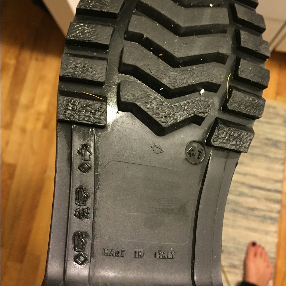 Authentic Burberry Patchwork rubber rain boots - image 8